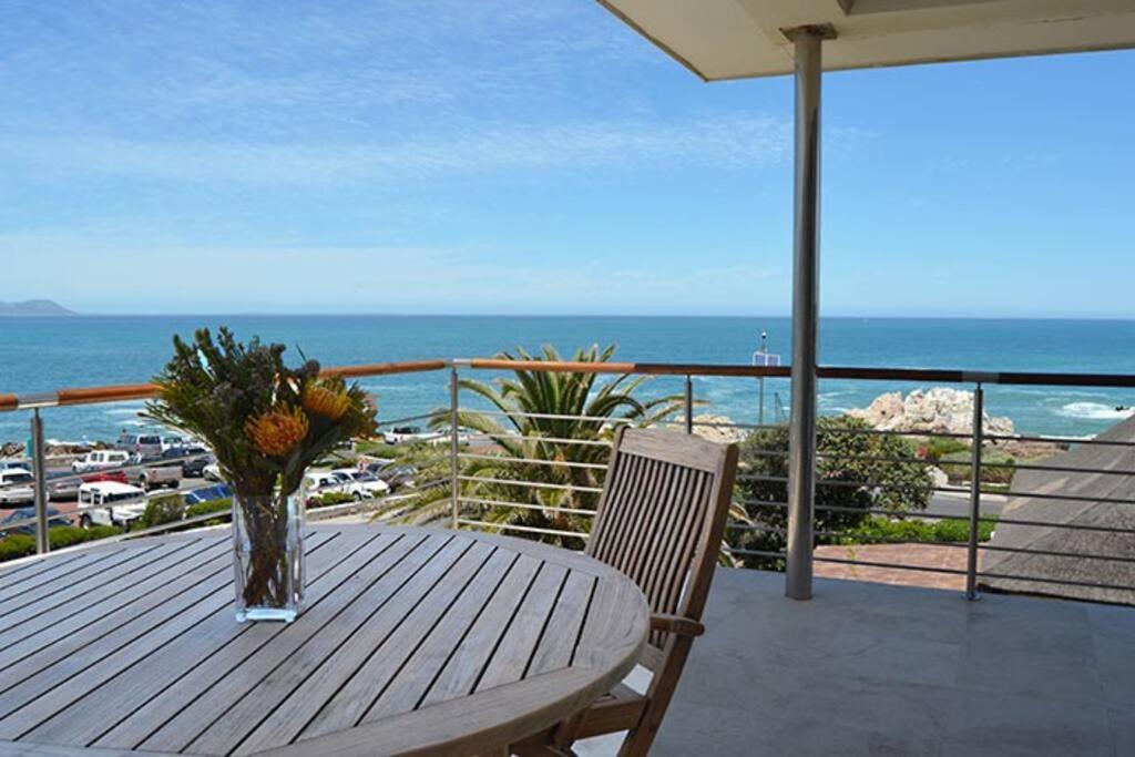 Hermanus Seaview Apartment Экстерьер фото